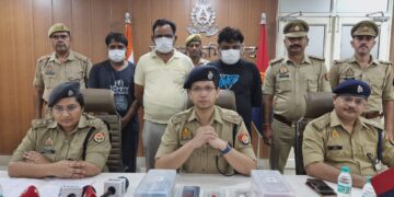 बिसरख थाना पुलिस ने तीन शातिर ठग किए गिरफ्तार, 3 लग्जरी कार और करीब 5 लाख रुपये बरामद