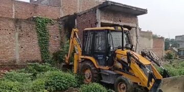 हैबतपुर के डूब क्षेत्र में चला ग्रेनो प्राधिकरण का बुल्डोजर, करीब 30 हजार वर्ग मीटर जमीन को अतिक्रमण से मुक्त कराया