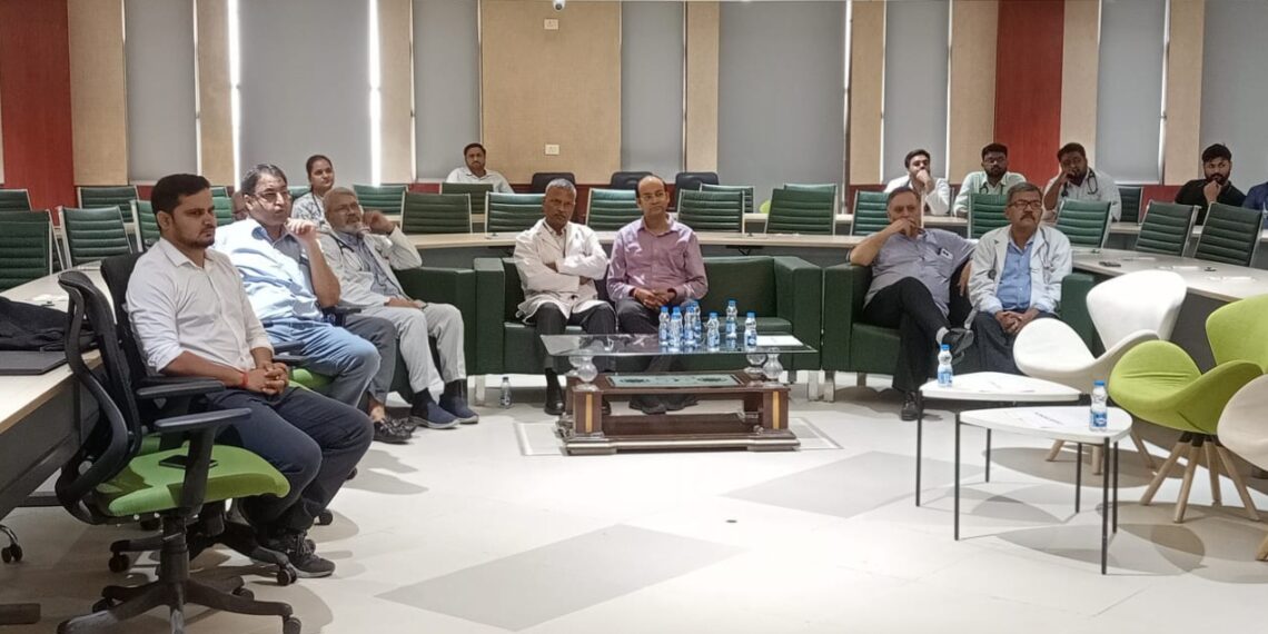 शारदा स्कूल ऑफ मेडिकल साइंस एंड रिसर्च में विश्व हेपेटाइटिस दिवस पर सेमिनार का आयोजन