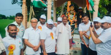 हिन्दु जन-जागृति मंच, ग्राम खाम्बी द्वारा तिरंगा यात्रा एवं शहीद सम्मान समारोह का आयोजन