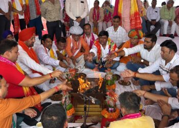ग्रेटर नोएडा में साइट 4 रामलीला मंचन के लिये भूमि पूजन हुआ सम्पंन