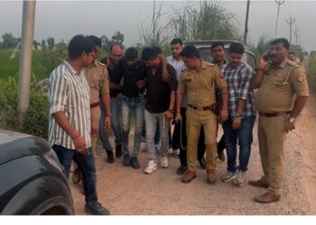 ग्रेटर नोएडा पुलिस की अपहरणकर्ताओं से हुई मुठभेड़, चंगुल से एक लड़के को बचाया, 5 आरोपी गिरफ्तार