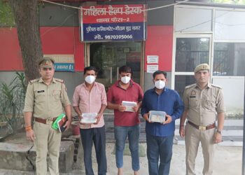 नोएडा पुलिस ने 3 शातिर चोर किए गिरफ्तार, 2.9 लाख रुपये नकद और हाइड्रोलिक क्रेन जब्त