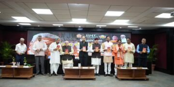 आईआईएमटी कॉलेज में अशोक सिंघल की जयंती पर बौद्धिक संगोष्ठी एवं पुस्तक विमोचन समारोह