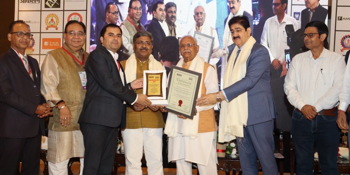 जीएनआईओटी इंस्टीट्यूट ऑफ मैनेजमेंट स्टडीज को बेस्ट मैनेजमेंट कॉलेज फॉर प्लेसमेंट इन इंडिया के खिताब से किया सम्मानित