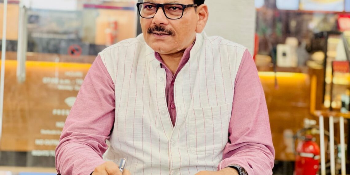 नोएडा अंतरराष्ट्रीय एयरपोर्ट से जुड़ी सामाजिक और सांस्कृतिक चुनौतियों पर महिलाओं संग हुई चर्चा