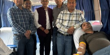 रोटरी क्लब ग्रेनो ने लगाया ब्लड डोनेशन कैंप