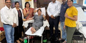 एस.के.ए. मेट्रोविल सोसाइटी, ग्रेटर नोएडा में आयोजित हुआ रक्तदान शिविर