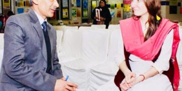 “संस्कृत केवल एक भाषा नहीं, अपितु समग्र जीवन की महान् पावन संस्कृति है — “आनन्दा हिमानी स्वीडन”