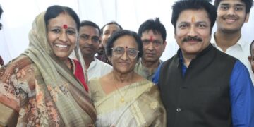 सादगी, सेवा और शुचिता के प्रतीक: बाबू रमाकांत द्विवेदी की पुण्यतिथि पर श्रद्धांजलि सभा में उमड़ा जनसैलाब