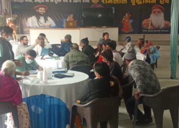 आईडब्ल्यूसी ऑफ ग्रीन ग्रेटर नोएडा द्वारा बुजुर्गों के लिए विशाल स्वास्थ्य शिविर का आयोजन