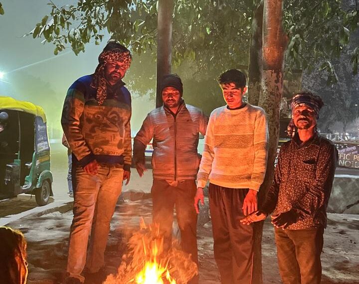 ग्रेटर नोएडा प्राधिकरण ने ग्रेटर नोएडा में 19 स्थान पर किया अलाव का इंतजाम