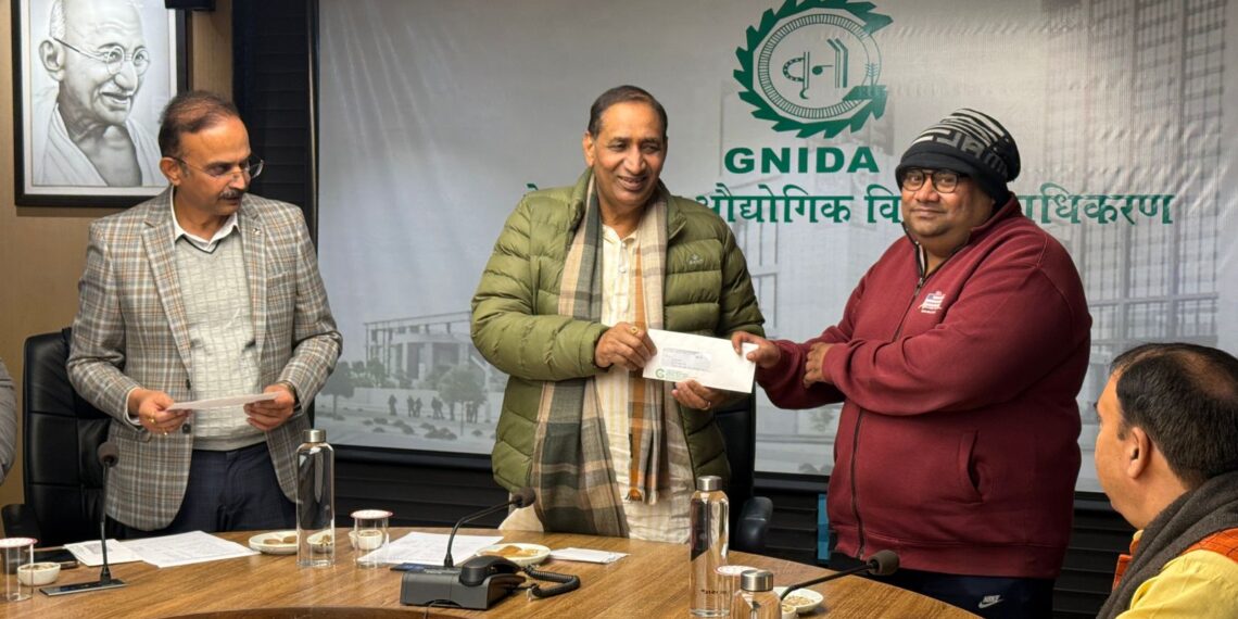 आबादी भूखंड पाकर रिठौरी व मथुरापुर के किसानों के खिले चेहरे
