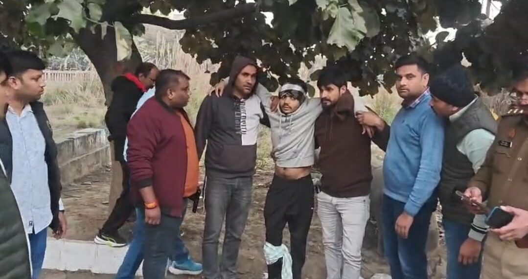 ग्रेटर नोएडा : एक तरफा प्यार में आशिक ने की युवती की हत्या, आरोपी पुलिस मुठभेड़ में हुआ घायल