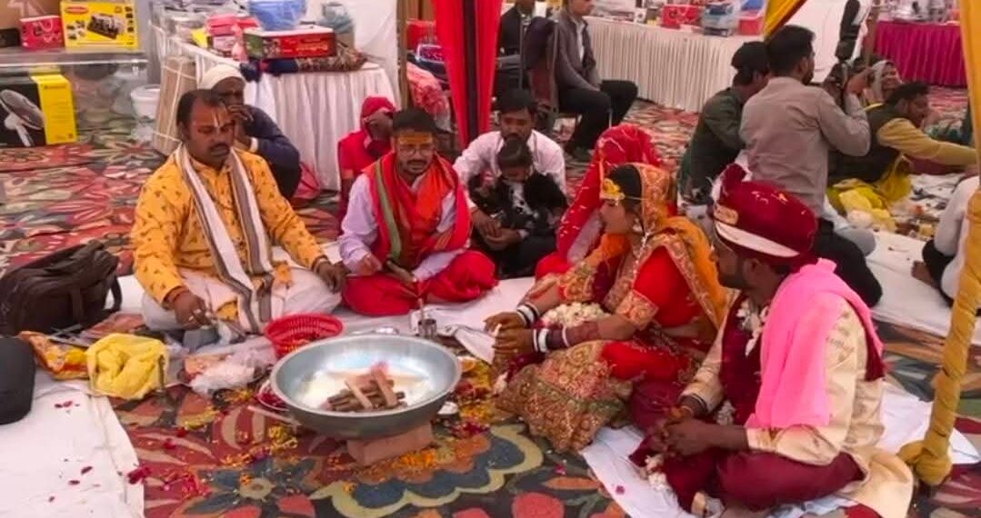 सराहनीय कार्य : ग्रेटर नोएडा में ओपा फाउंडेशन ने 25 कन्याओं का सामूहिक विवाह आयोजित किया