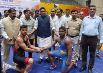 नोएडा स्टेडियम में विधायक खेल स्पर्धा का आयोजन, विभिन्न खेल विधाओं में खिलाड़ियों ने दिखाया उत्कृष्ट प्रदर्शन