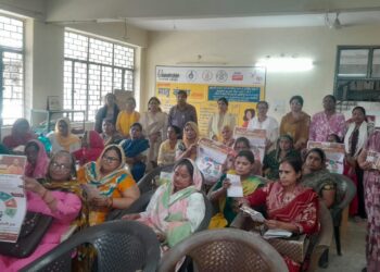 गौतमबुद्धनगर: संचारी रोगों के खिलाफ ‘दस्तक’ देगा प्रशासन, सीडीपीओ ने आंगनवाड़ी कार्यकत्रियों को दिए कड़े निर्देश