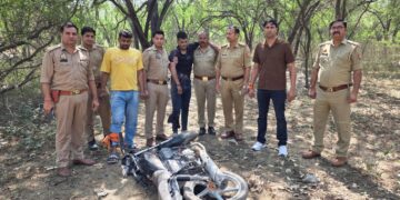 सूरजपुर थाना पुलिस और शातिर बदमाशों के बीच हुई मुठभेड़, दो बदमाश गोली लगने से हुए घायल, चोरी का माल बरामद