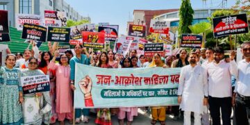 नारी शक्ति के समर्थन में उमड़ा जनसैलाब, ग्रेटर नोएडा में ऐतिहासिक पदयात्रा”