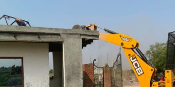 ग्रेनो प्राधिकरण ने ननवा का राजपुर में हटाया अतिक्रमण