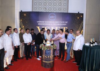 विक्रम साराभाई इंस्टीट्यूट ऑफ इंजीनियरिंग एंड टेक्नोलॉजी (VSIET) का भव्य उद्घाटन समारोह संपन्न