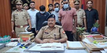बीटा 2 थाना पुलिस ने घरों में चोरी करने वाले गिरोह का किया पर्दाफाश, 3 आरोपी गिरफ्तार, 2 बाल अपचारी अभिरक्षा में