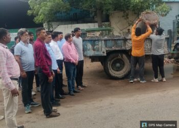 उद्योग विहार एक्सटेंशन, इकोटेक-2 में डोर-टू-डोर गार्बेज कलेक्शन शुरू