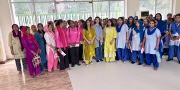 EMCT ने घरेलू सहायिकाओं एवं हाउसकीपिंग कर्मचारियों के लिए मासिक धर्म स्वच्छता जागरूकता एवं सेनेटरी पैड वितरण कार्यक्रम आयोजित किया
