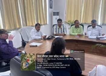 सेक्टरों और सोसाइटी में स्ट्रे डाॅग की समस्या हल करने को ग्रेनो प्राधिकरण की पहल