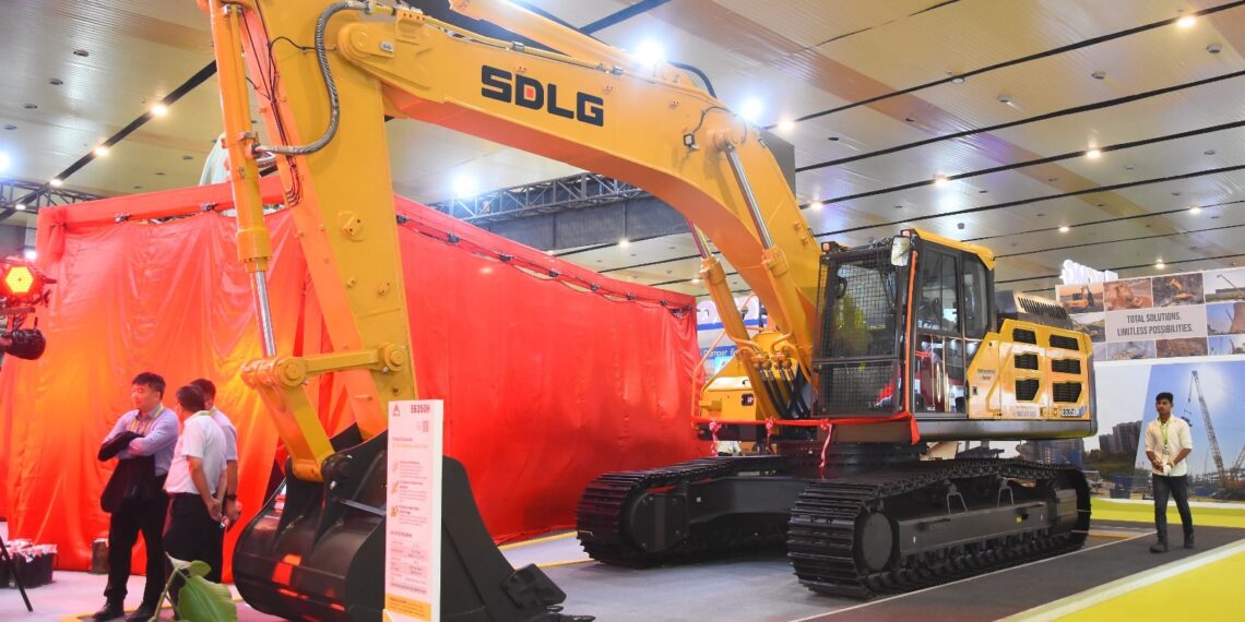 SDLG India ने लॉन्च किए 10 नए कंस्ट्रक्शन इक्विपमेंट; डीजल और इलेक्ट्रिक पोर्टफोलियो का किया विस्तार