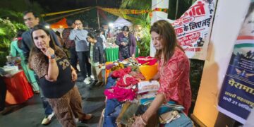 पैरामाउंट गोल्फ फॉरेस्ट में ‘दिवाली उत्सव–खुशियों की सौगात’ धूमधाम से संपन्न, माधव फाउंडेशन ने बिखेरे खुशियों के रंग